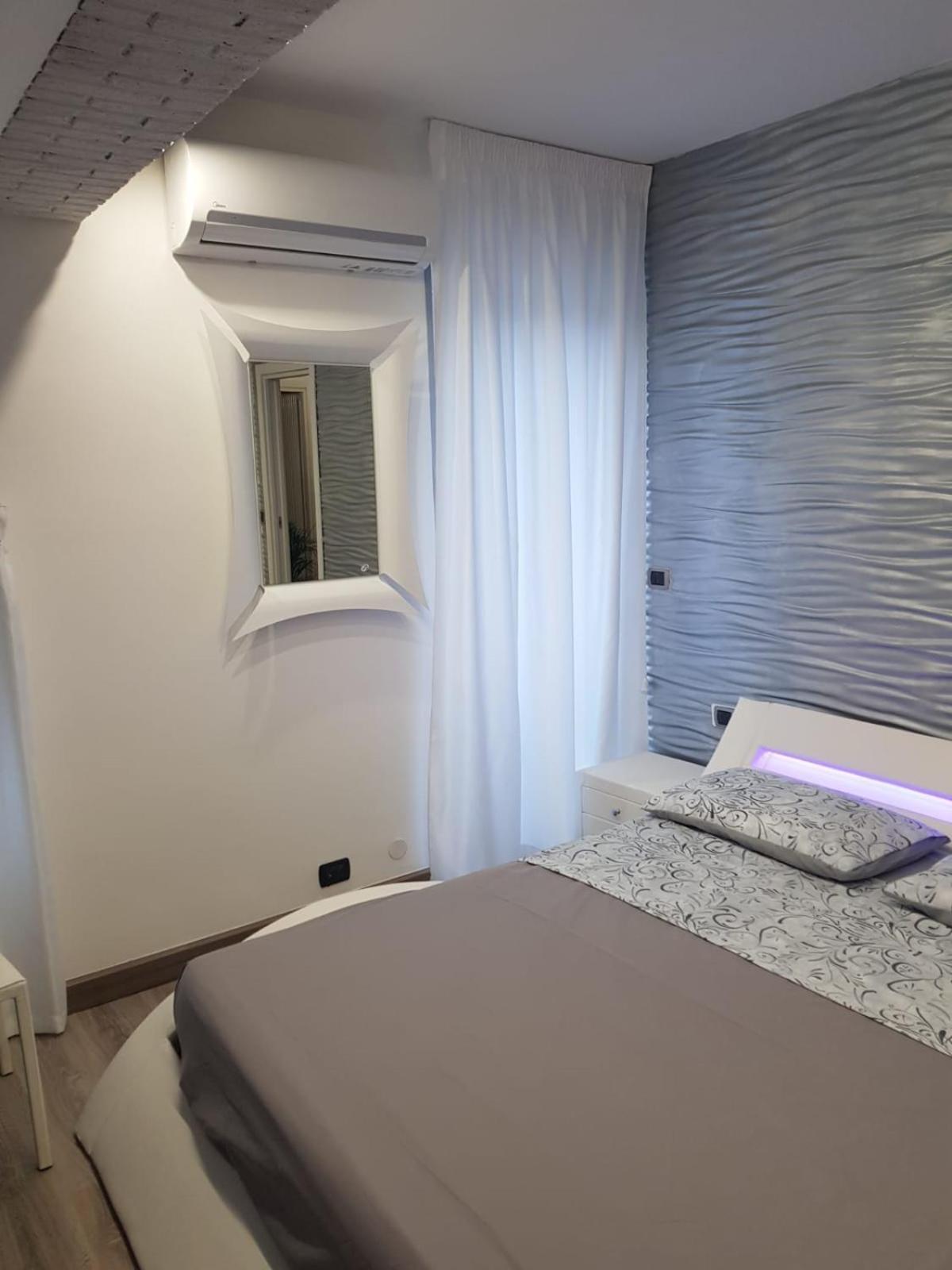 Alby Suite Termoli Cameră foto